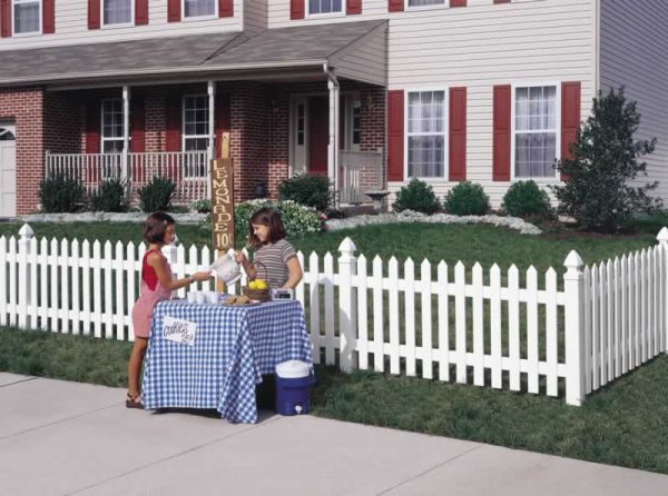 Cape Cod Vinyl Picket Fence - Straight