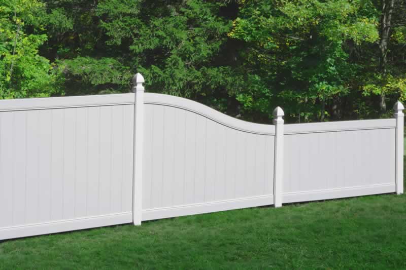 Chesterfield S Curve Privacy Fence A Vinyl Fence Co Vinyl Fence