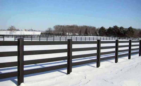 Black VInyl Horse Fencing - Tuff Stuff Rail Horse Fence