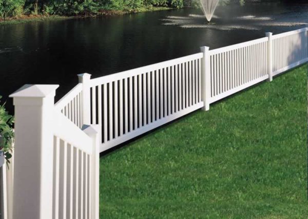 Princeton Vinyl Pool Fence